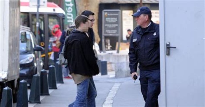 Andy Meurtrier De Sa Famille