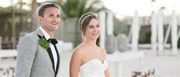 Casey Neistat Bio, Wife, Son, Net Worth, Height, Wiki, Family, Brother