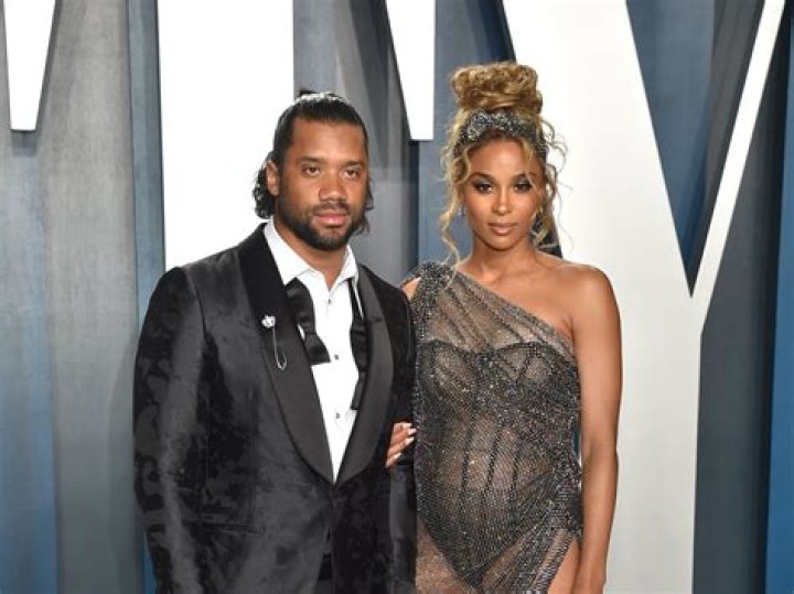 Ciara Bio, Net Worth, Height, Son, Wiki, Feet, Husband and Russell Wilson