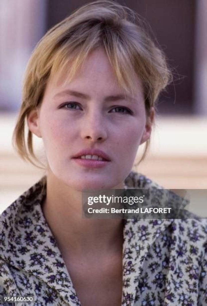 Gabrielle Lazure Jeune