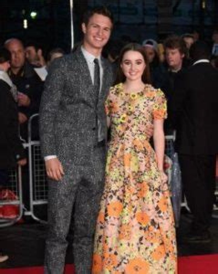 Know About Kaitlyn Dever; Age, Boyfriend, Height, Unbelievable, Parents