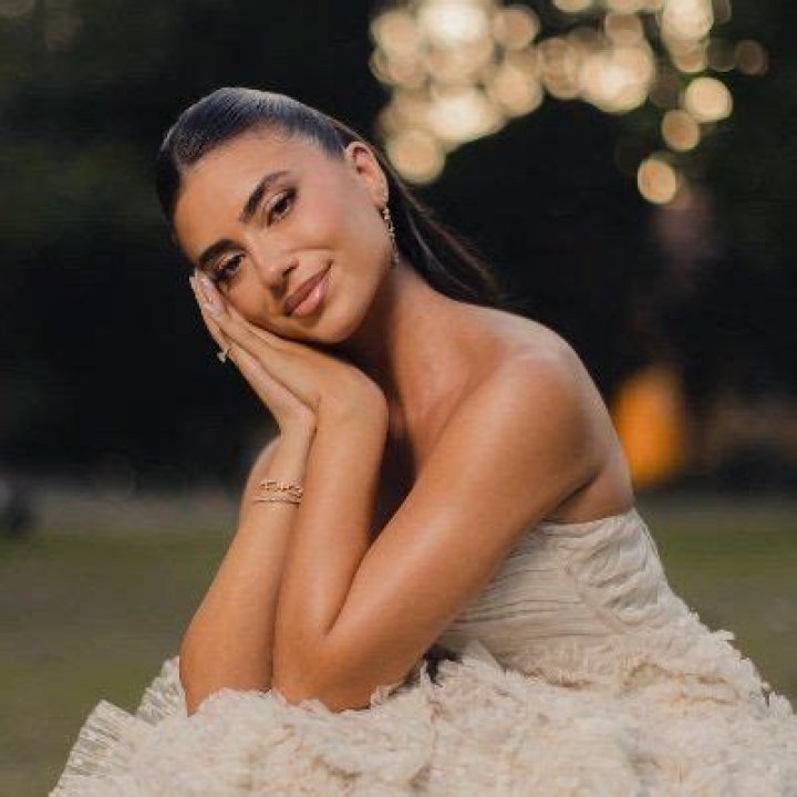 Natasha Aris Biography: Age, Parents, Net Worth, Boyfriend, Family, Wikipedia, Pictures