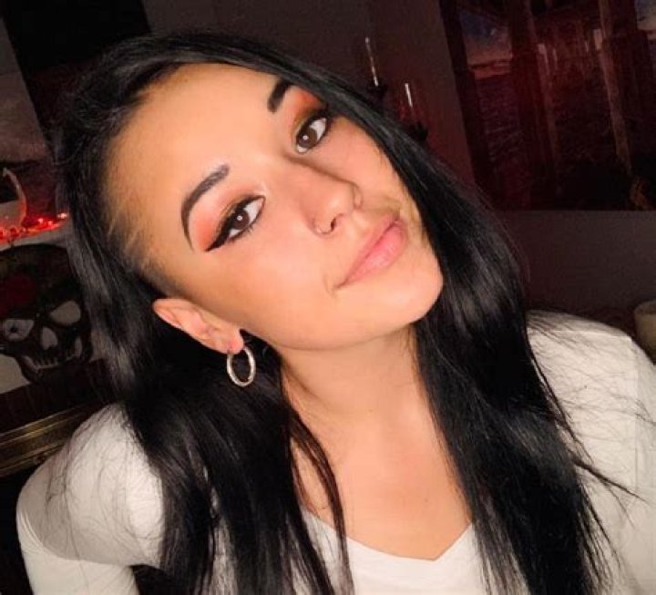 Summer Roth Death Cause And Family Details