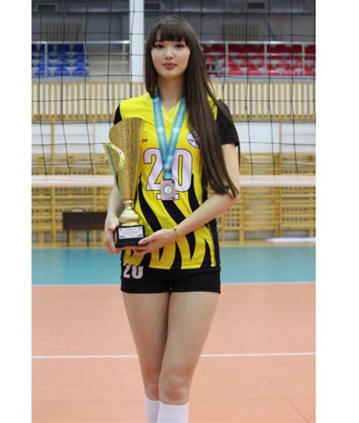 Who Is Sabina Altynbekova? Height, Parents, And Other Facts